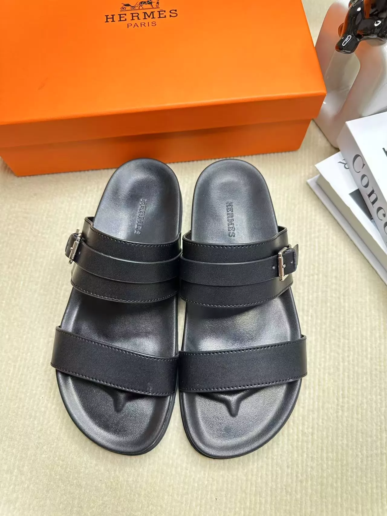 Modern 5073 Hermes Slippers For Men