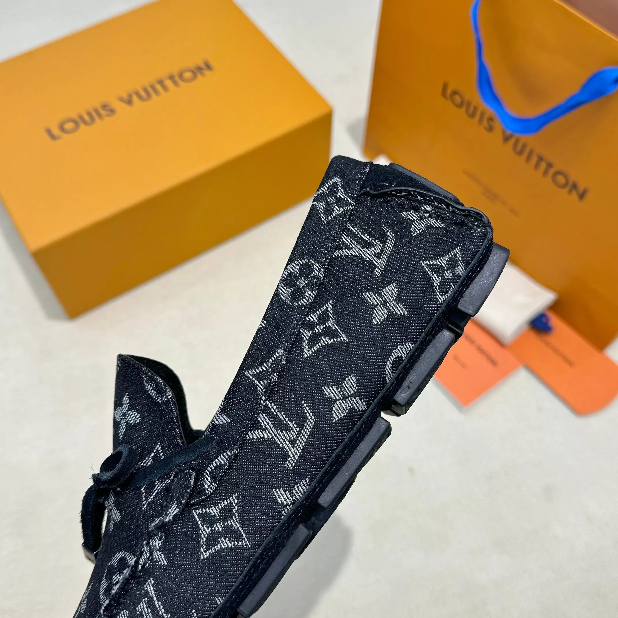 Modern 5197 Louis Vuitton LV Oxfords Shoes For Men