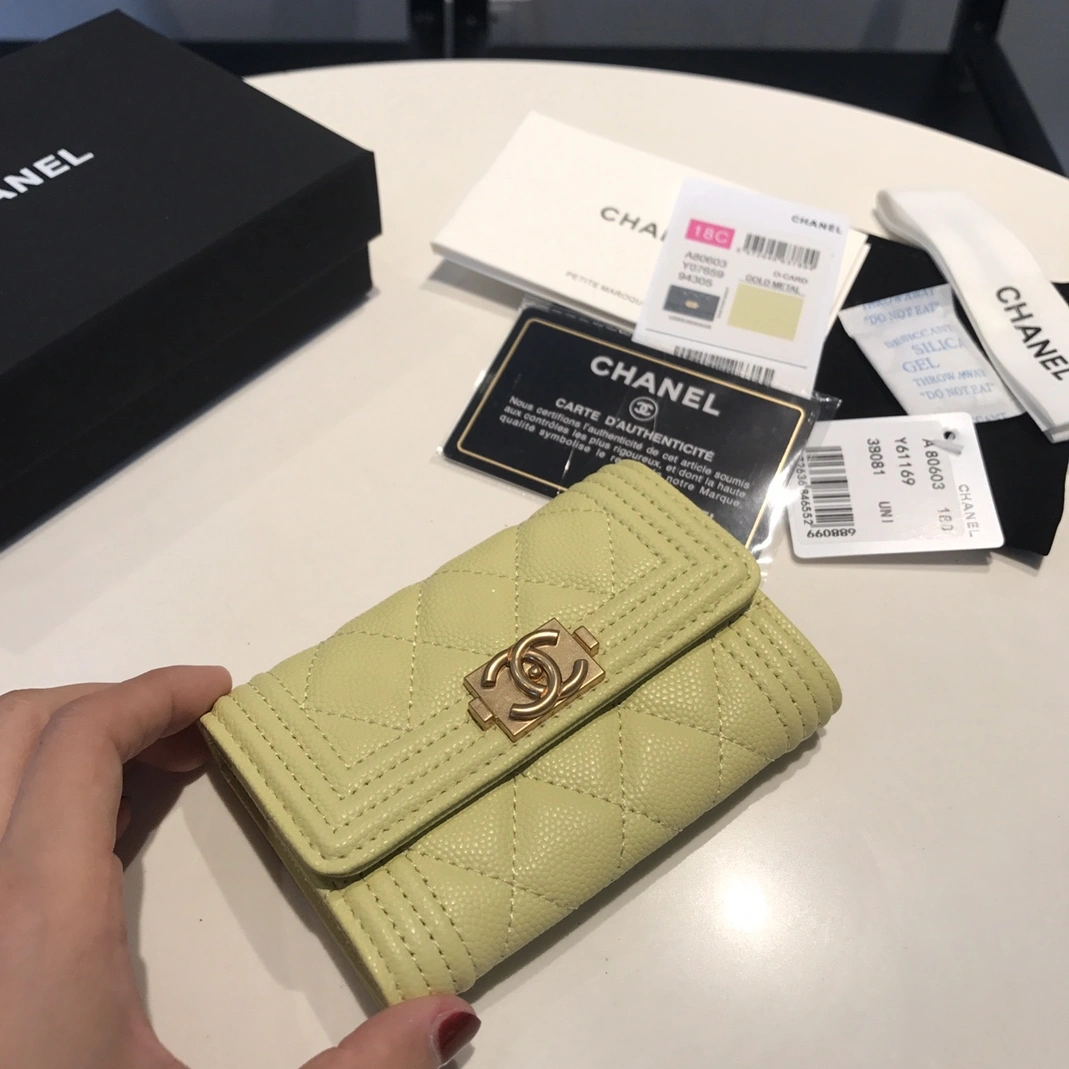 Modern 5217 Chanel AAA Quality Wallets For Women