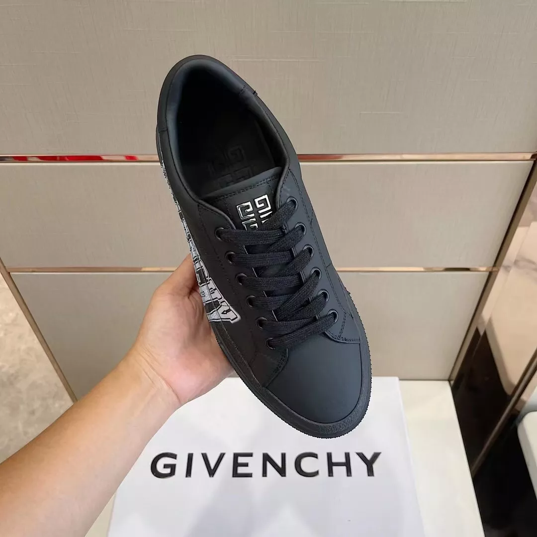 Modern 528 Givenchy Casual Shoes For Men