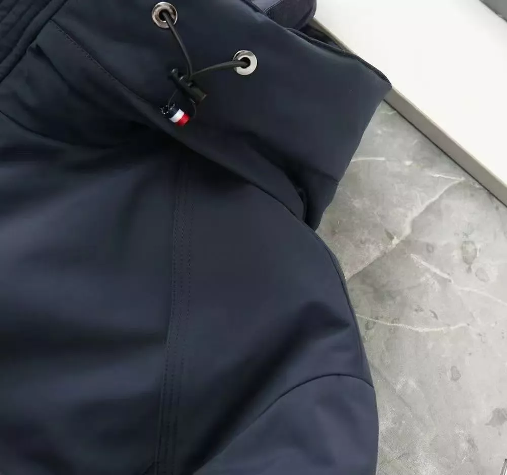 Modern 5705 Moncler Down Feather Coat Long Sleeved For Men