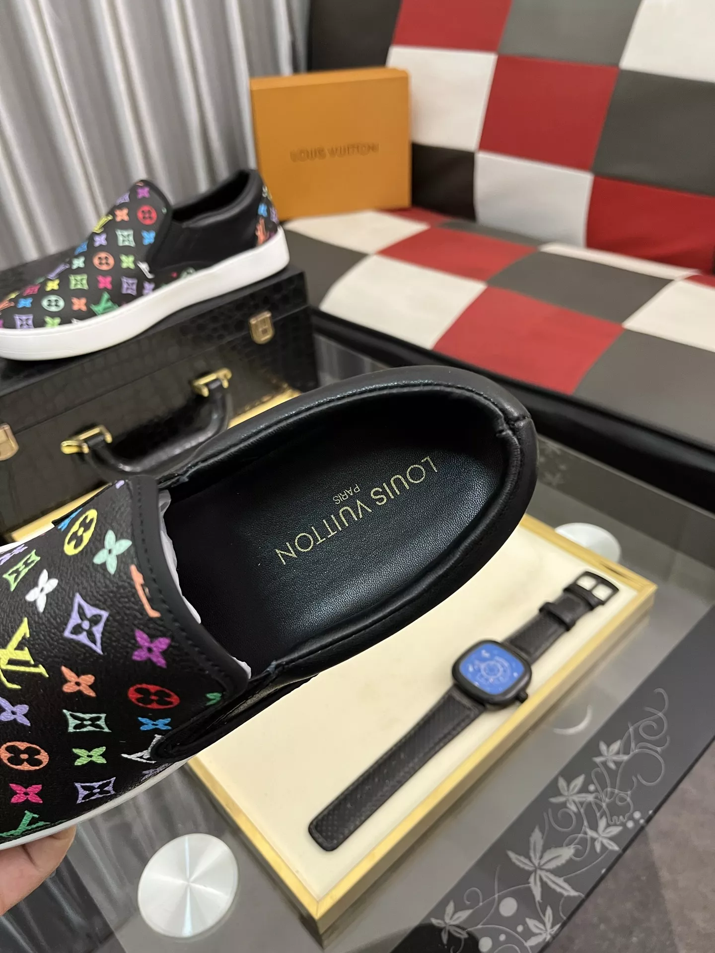 Modern 5826 Louis Vuitton Casual Shoes For Men