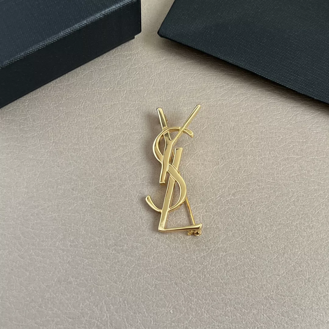 Modern 5852 Yves Saint Laurent Brooches For Women
