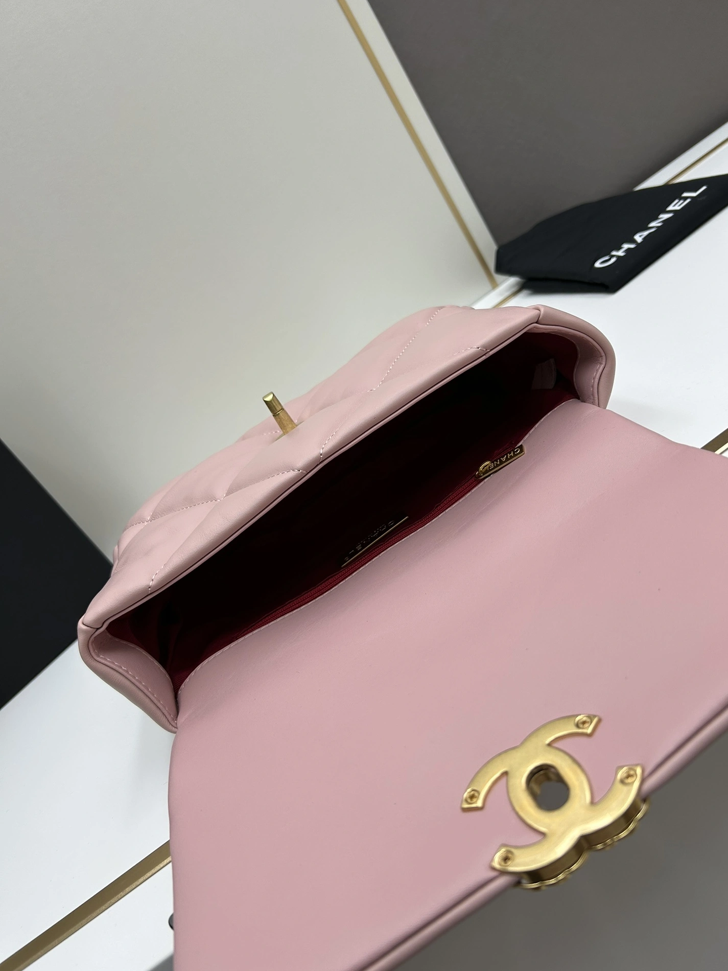 Modern 6238 Chanel AAA Quality Messenger Bags For Women