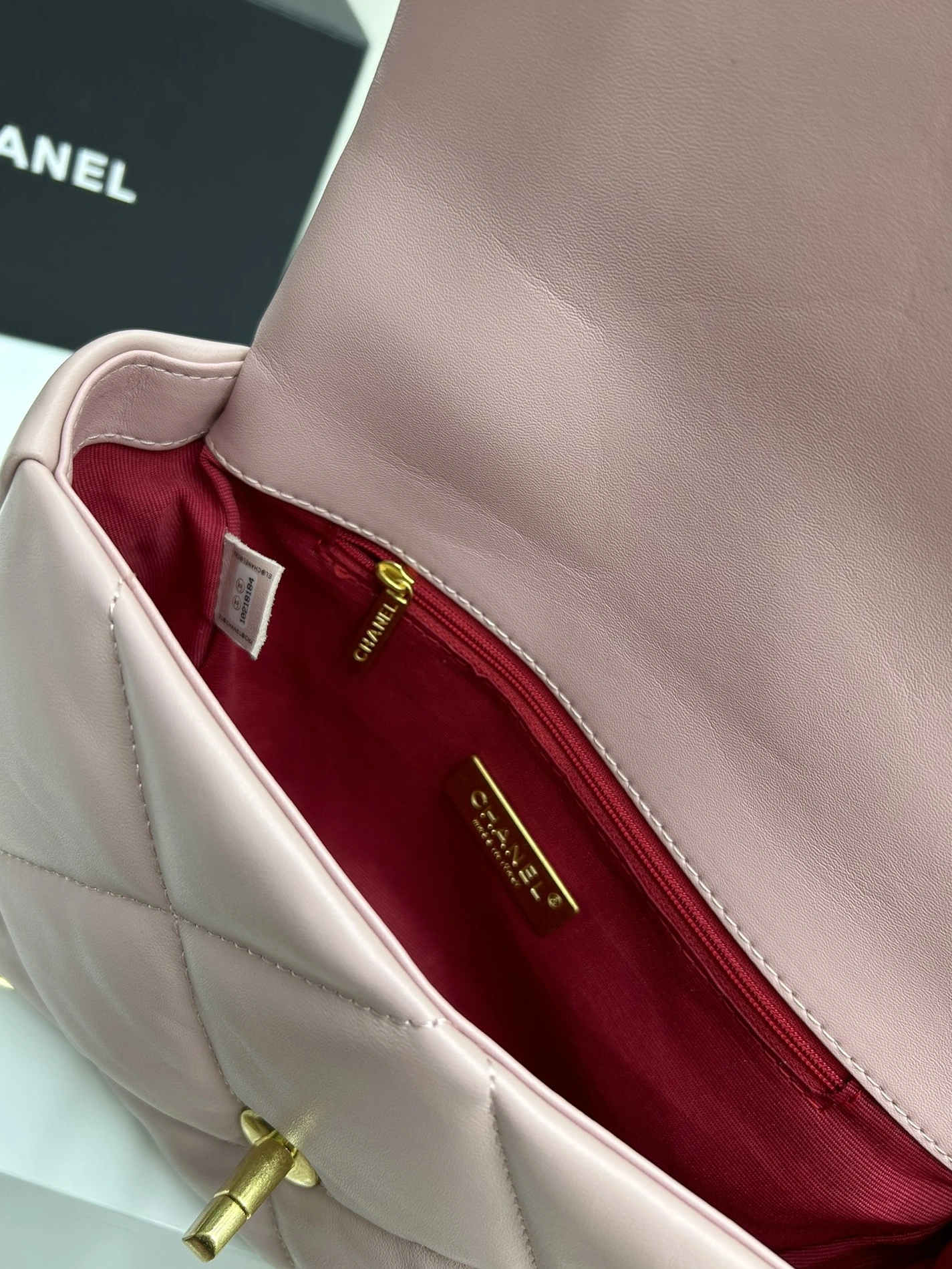 Modern 6238 Chanel AAA Quality Messenger Bags For Women