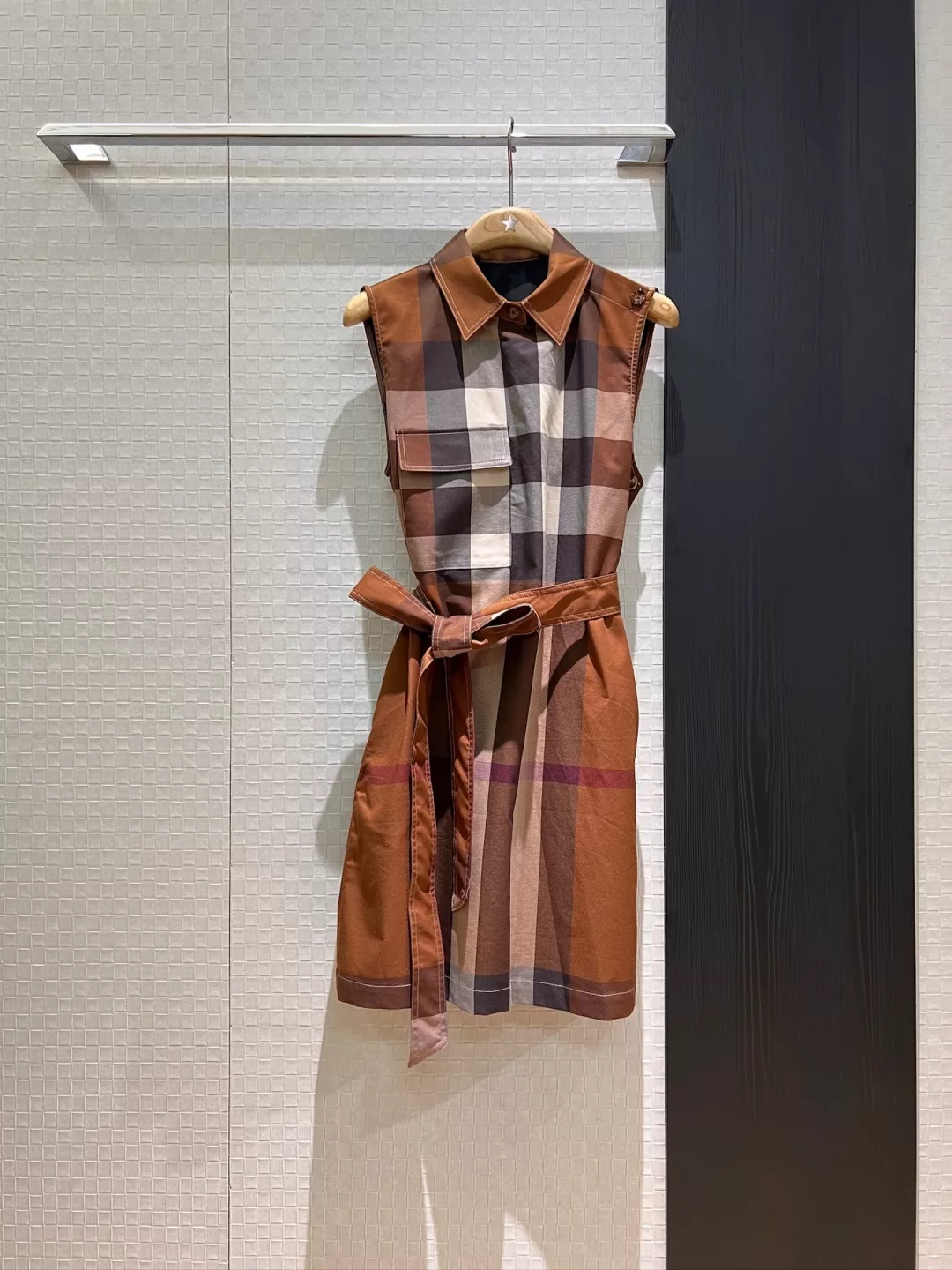 Modern 6272 Burberry Dresses Sleeveless For Women