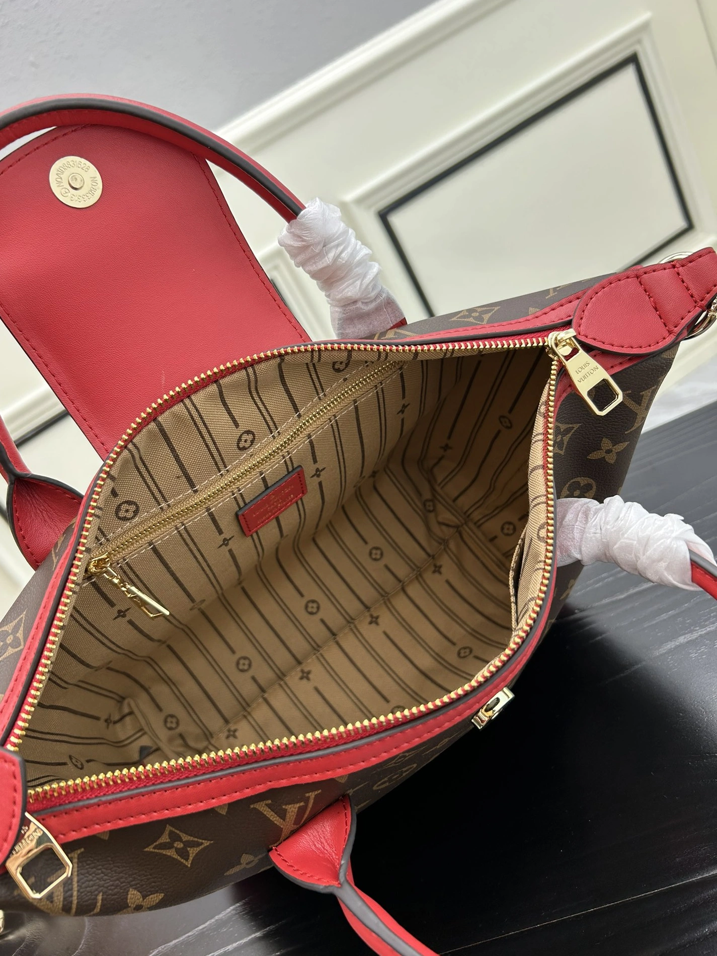 Modern 6416 Louis Vuitton AAA Quality Handbags For Women