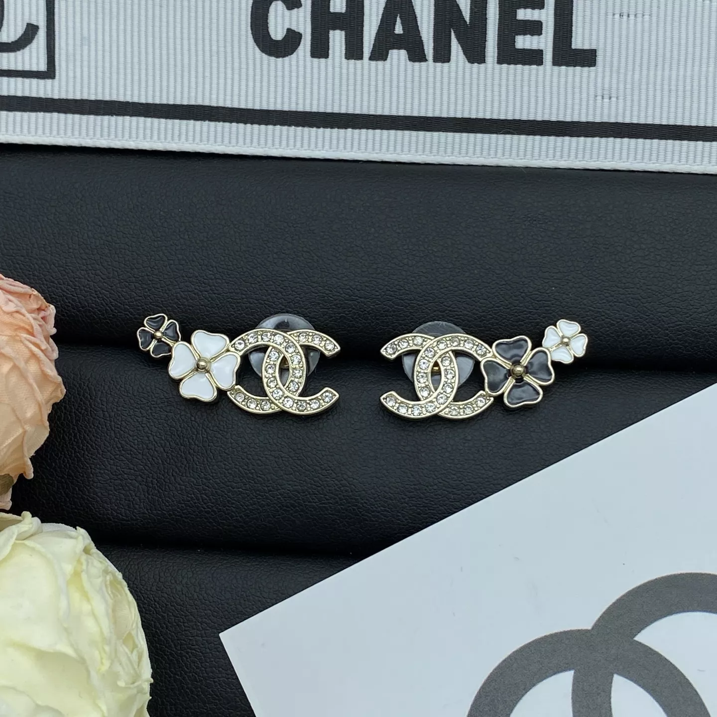 Modern 6556 Chanel Earrings For Women