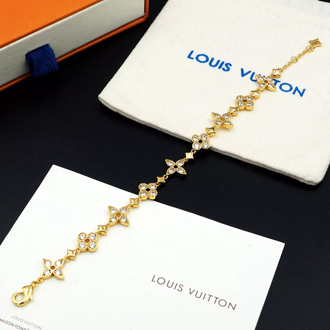 Modern 6646 Louis Vuitton LV Bracelets