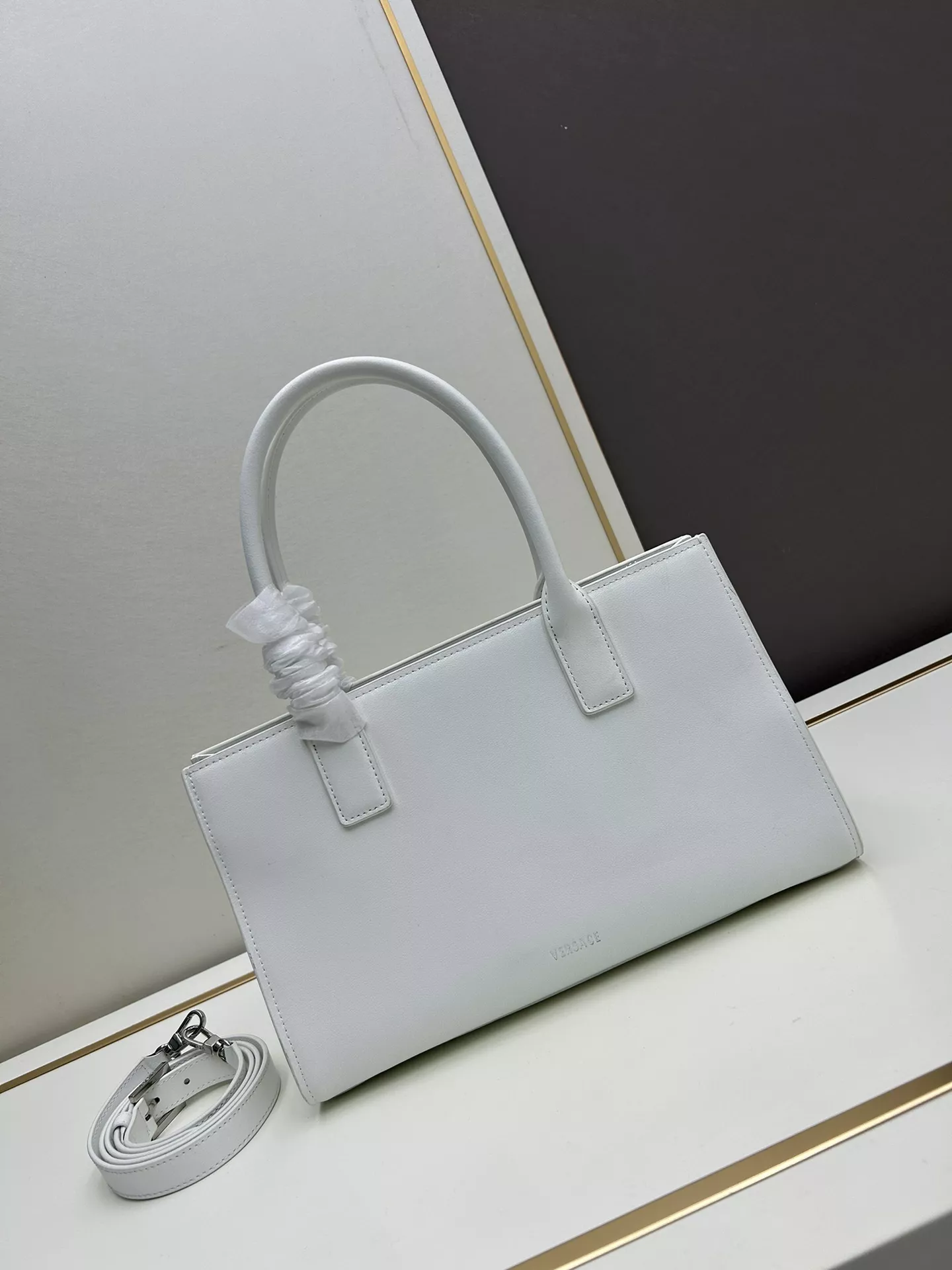 Modern 6753 Versace AAA Quality Handbags For Women