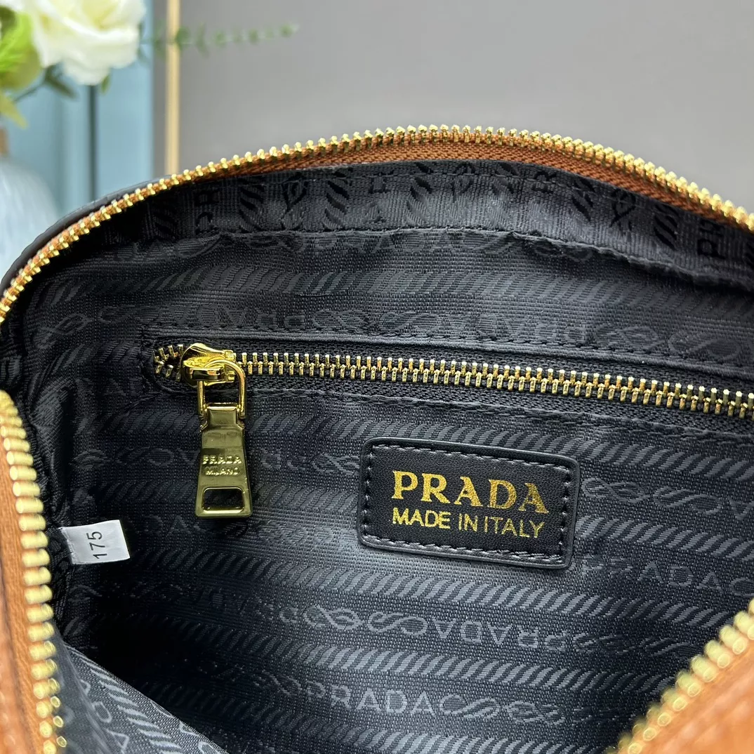 Modern 6803 Prada AAA Quality Messenger Bags For Women