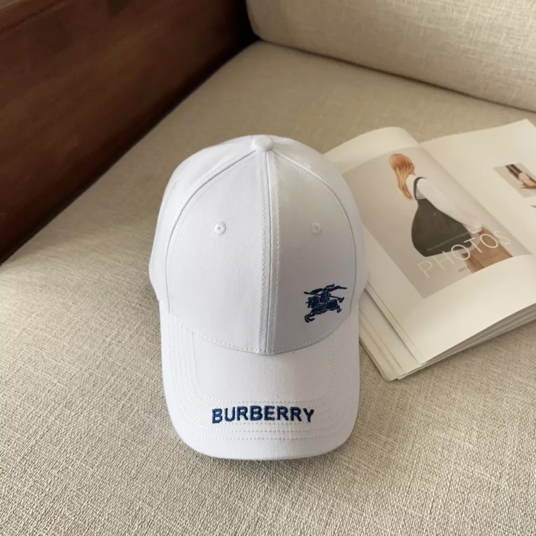 Modern 6922 Burberry Caps