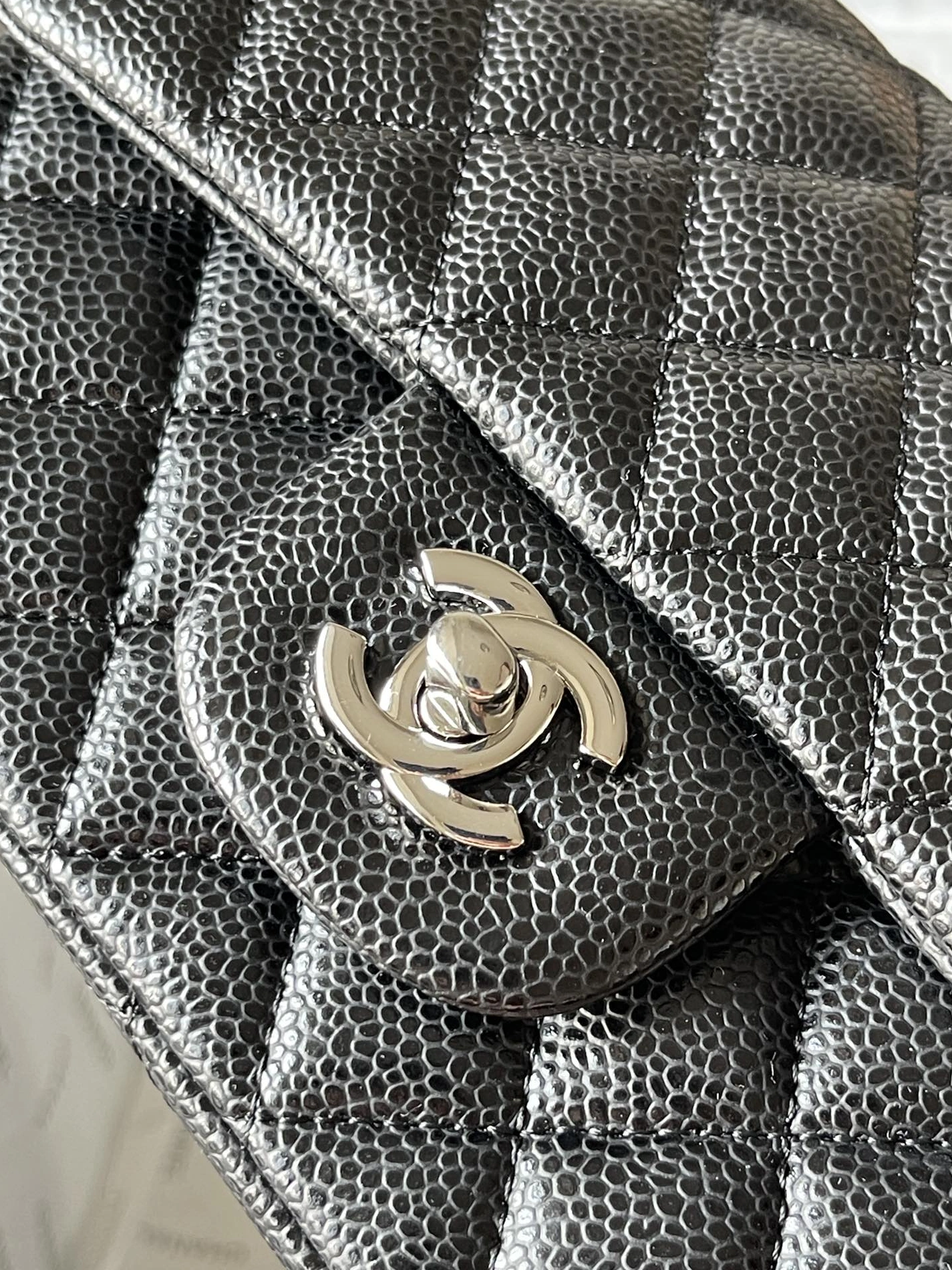 Modern 7009 Chanel AAA Quality Messenger Bags For Women
