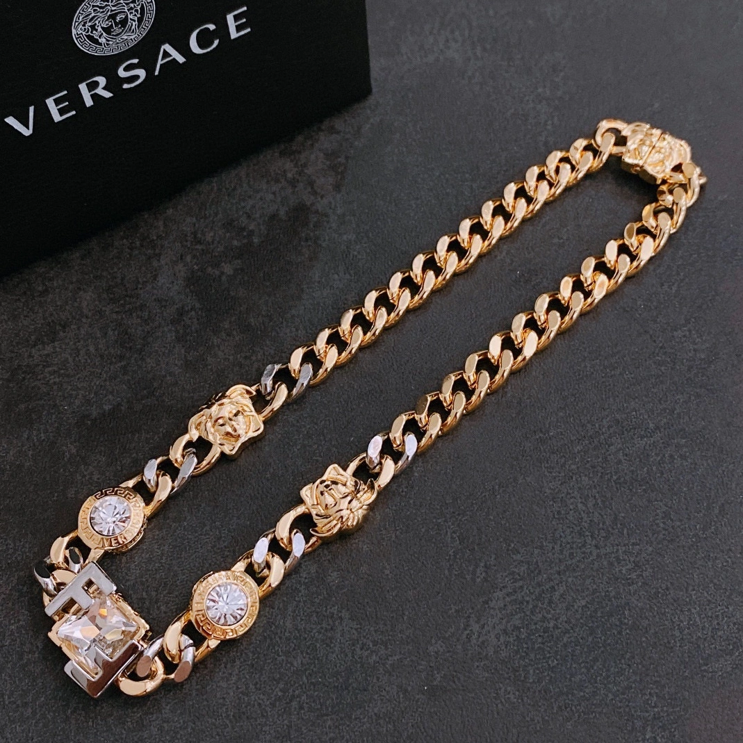 Modern 7137 Versace Necklace