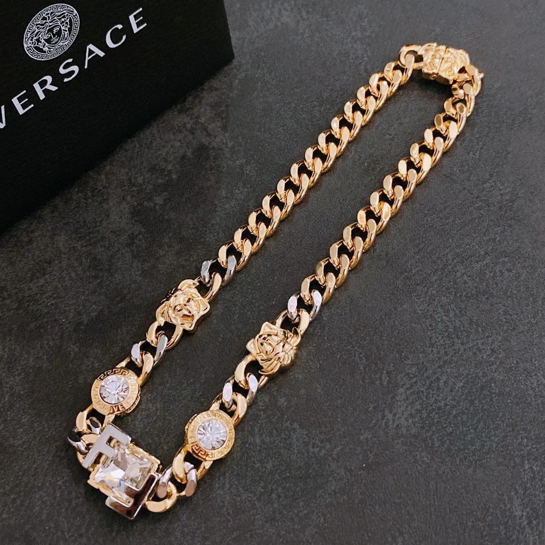 Modern 7137 Versace Necklace