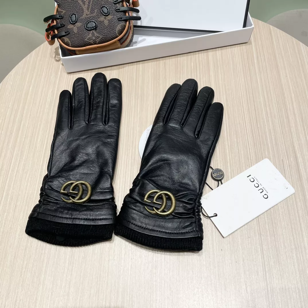 Modern 7287 Gucci Gloves For Women