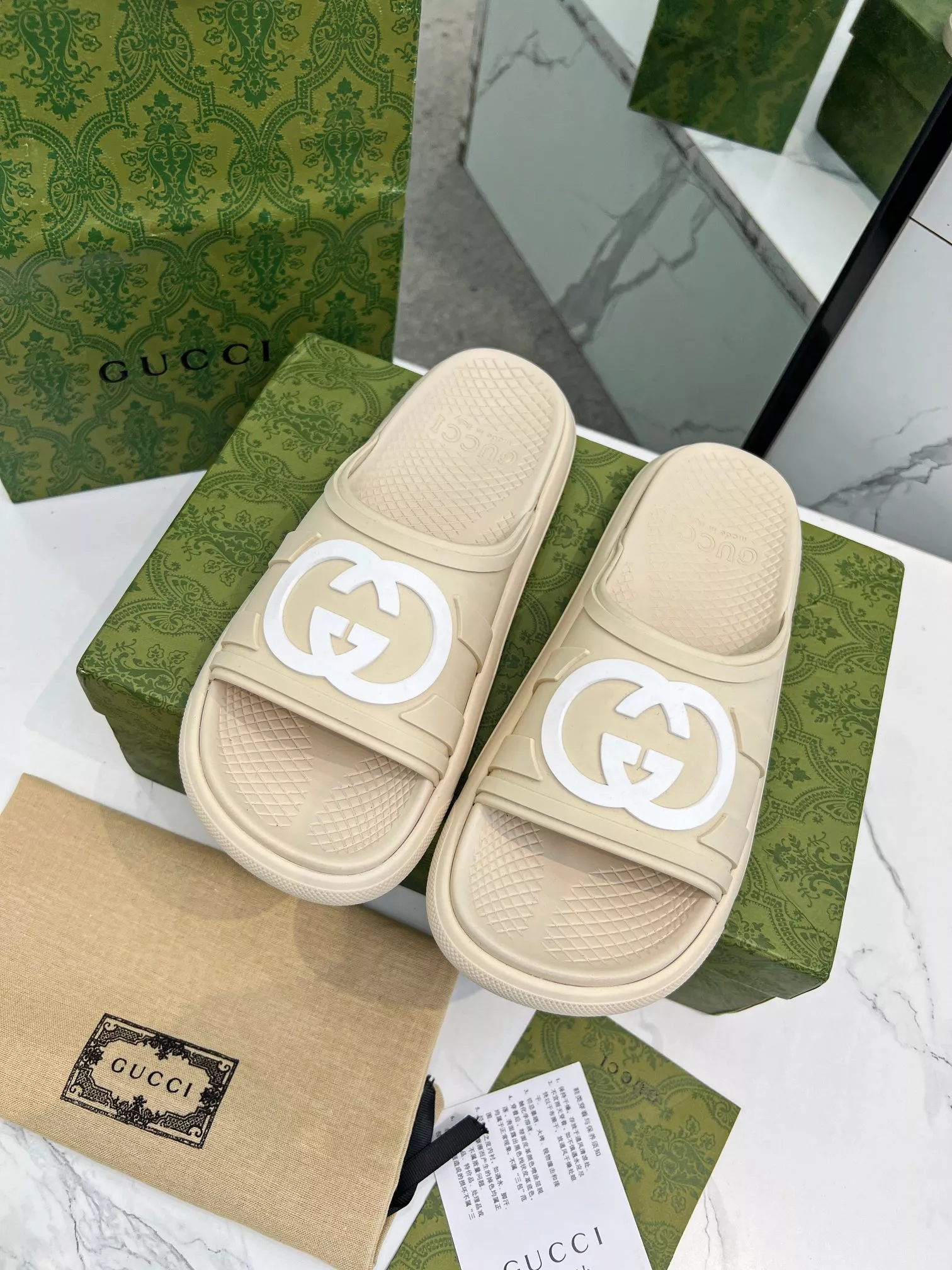 Modern 729 Gucci Slippers For Women