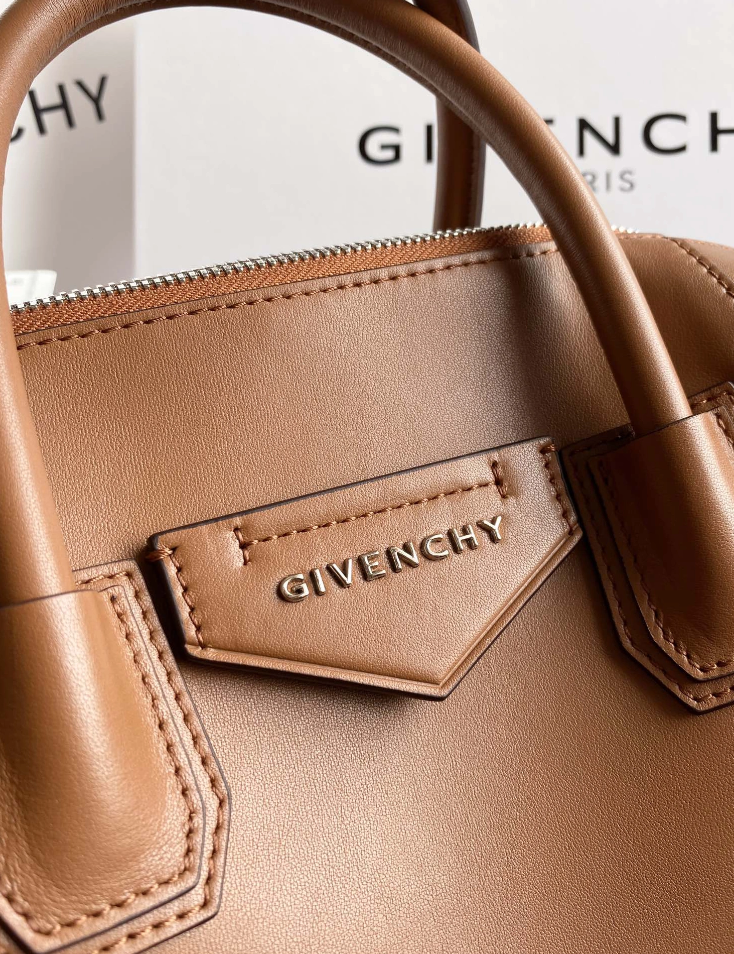 Modern 7493 Givenchy AAA Quality Handbags For Women