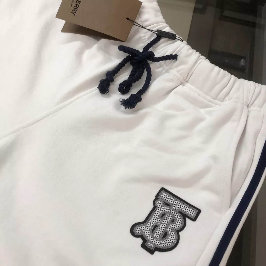 Modern 7576 Burberry Tracksuits Short Sleeved For Unisex