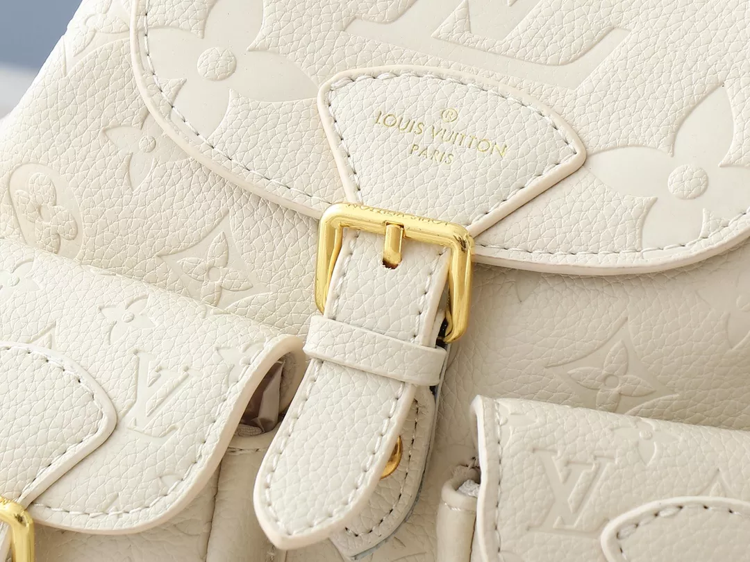 Modern 7582 Louis Vuitton AAA Quality Backpacks For Women
