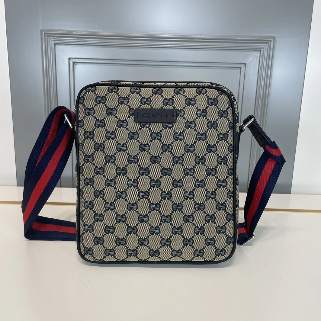 Modern 7667 Gucci AAA Man Messenger Bags