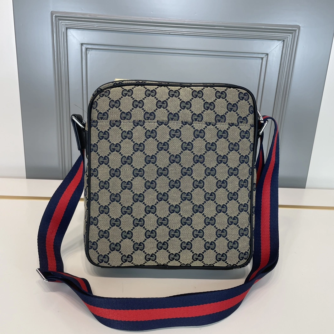 Modern 7667 Gucci AAA Man Messenger Bags