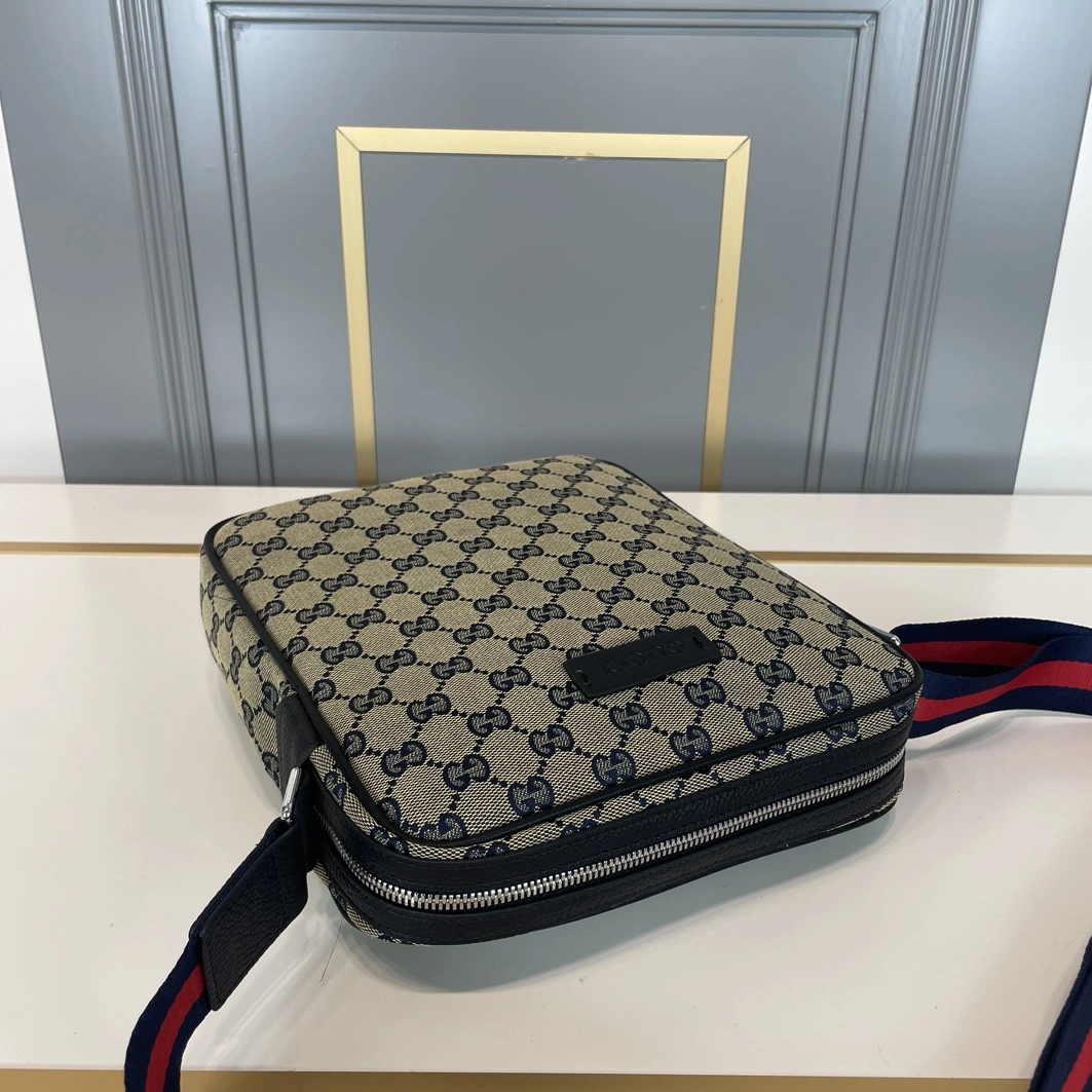 Modern 7667 Gucci AAA Man Messenger Bags