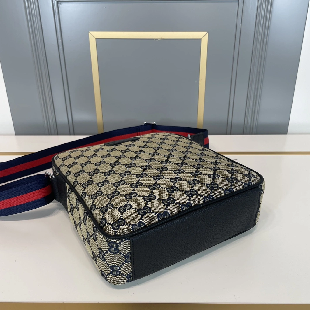 Modern 7667 Gucci AAA Man Messenger Bags