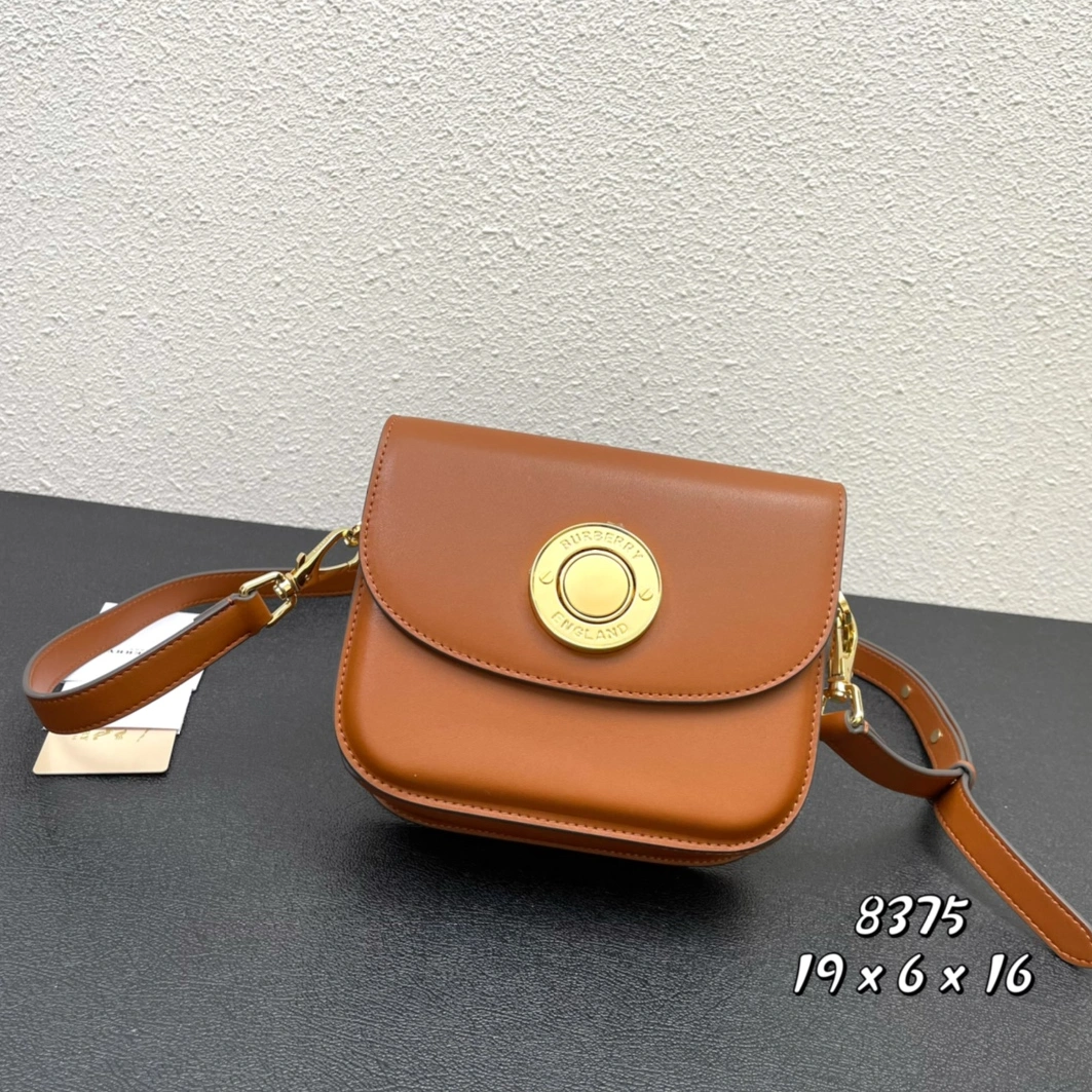 Modern 7751 Burberry AAA Quality Messenger Bags For Women