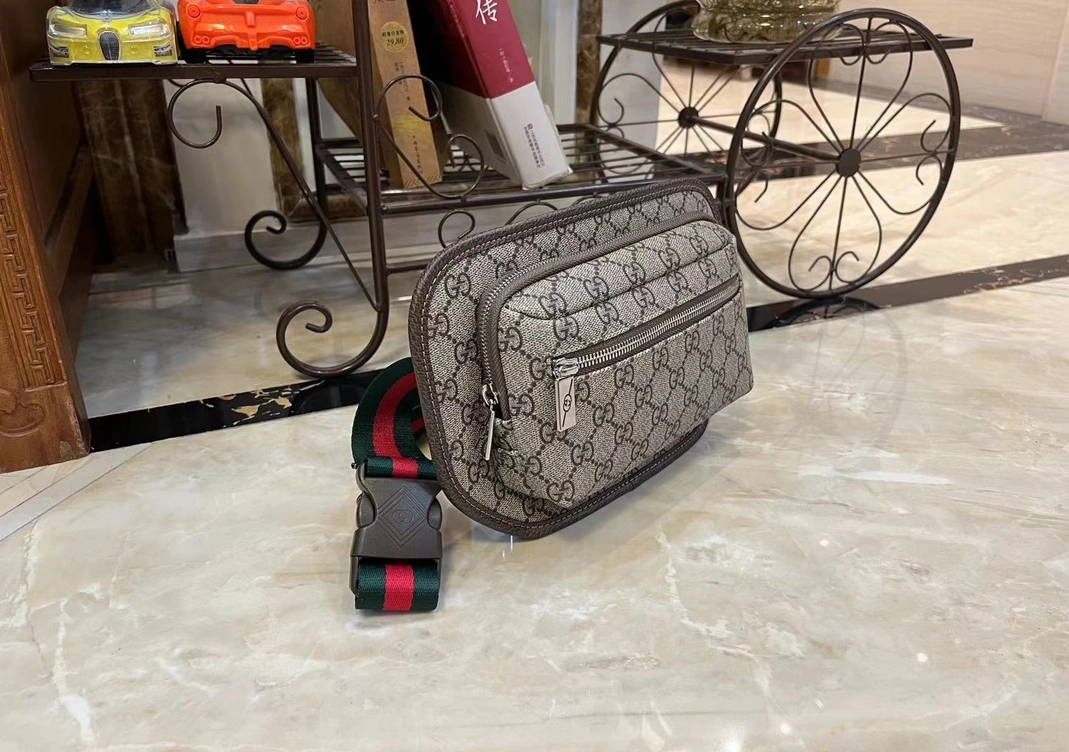 Modern 8040 Gucci AAA Quality Belt Bags