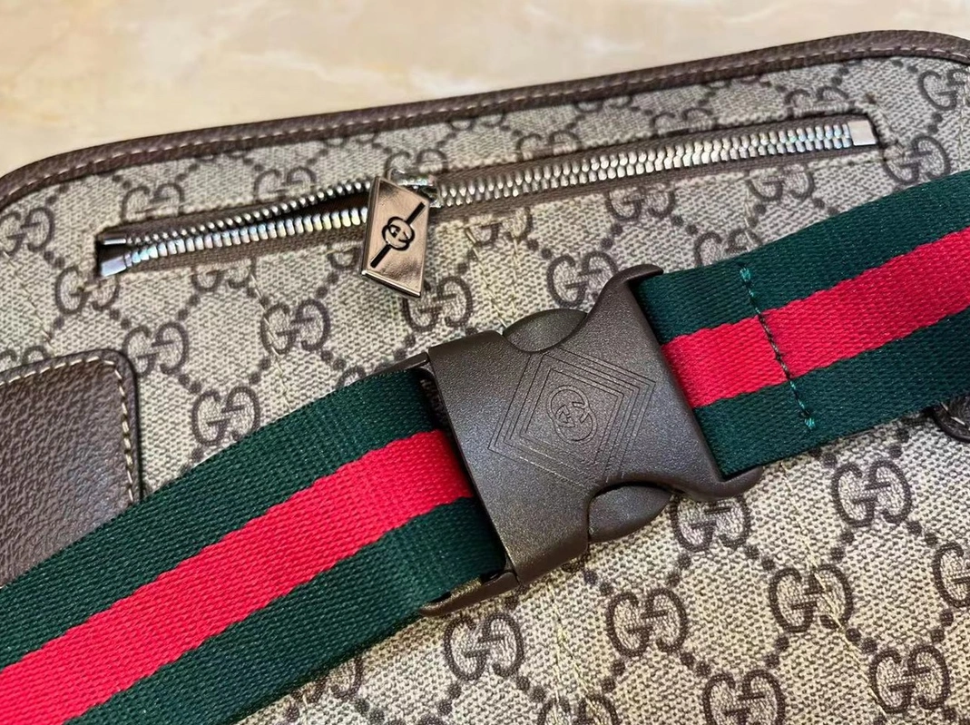 Modern 8040 Gucci AAA Quality Belt Bags