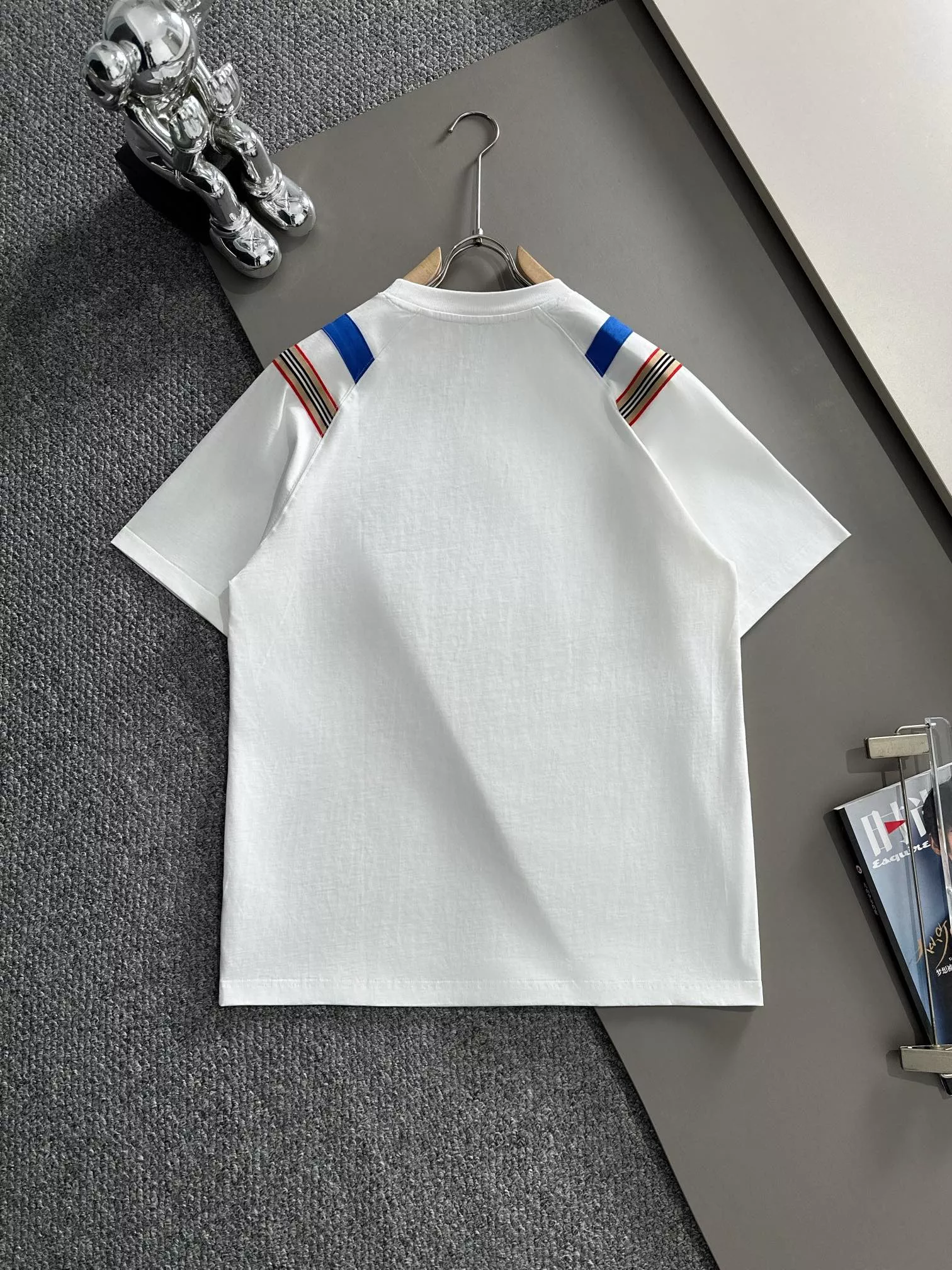 Modern 8106 Burberry T-Shirts Short Sleeved For Unisex
