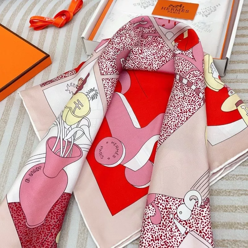 Modern 8222 Hermes Silk Squares