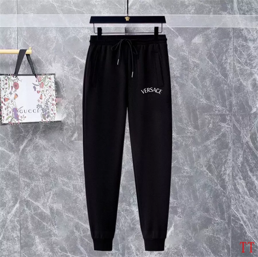 Modern 8316 Versace Tracksuits Long Sleeved For Men