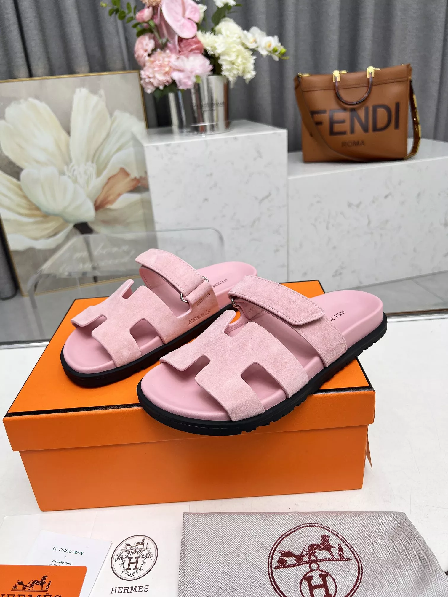 Modern 8328 Hermes Slippers For Men