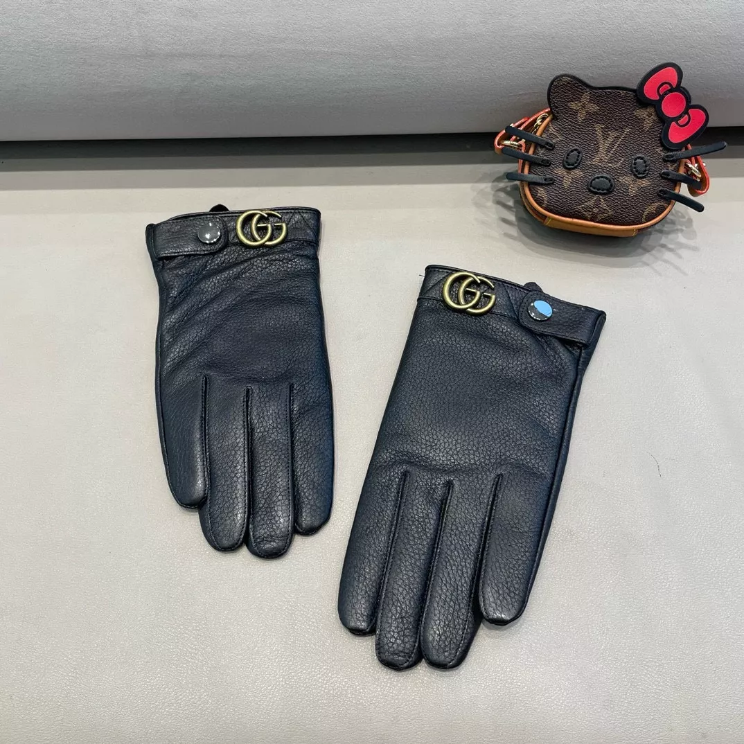 Modern 8469 Gucci Gloves For Men
