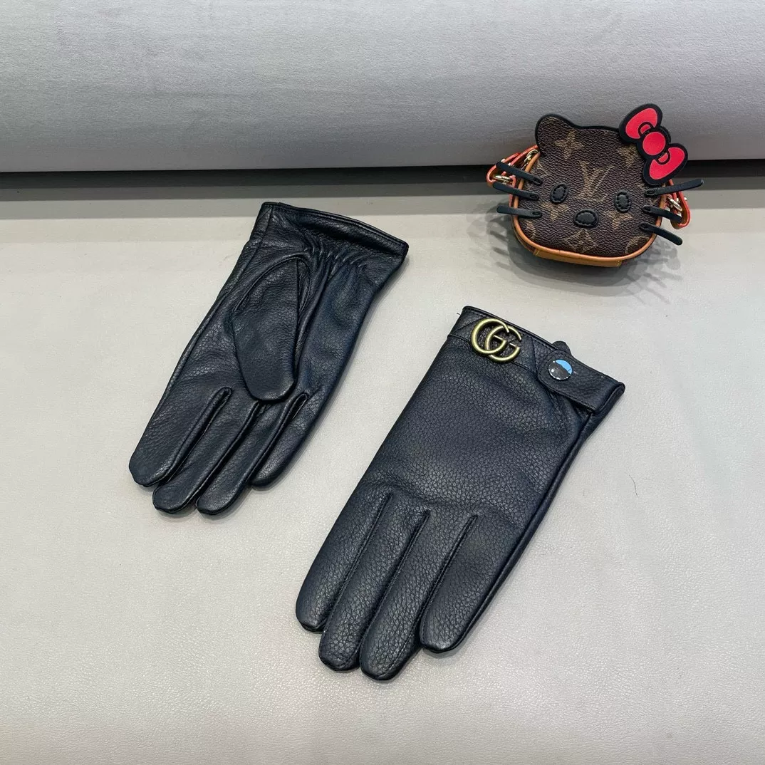 Modern 8469 Gucci Gloves For Men