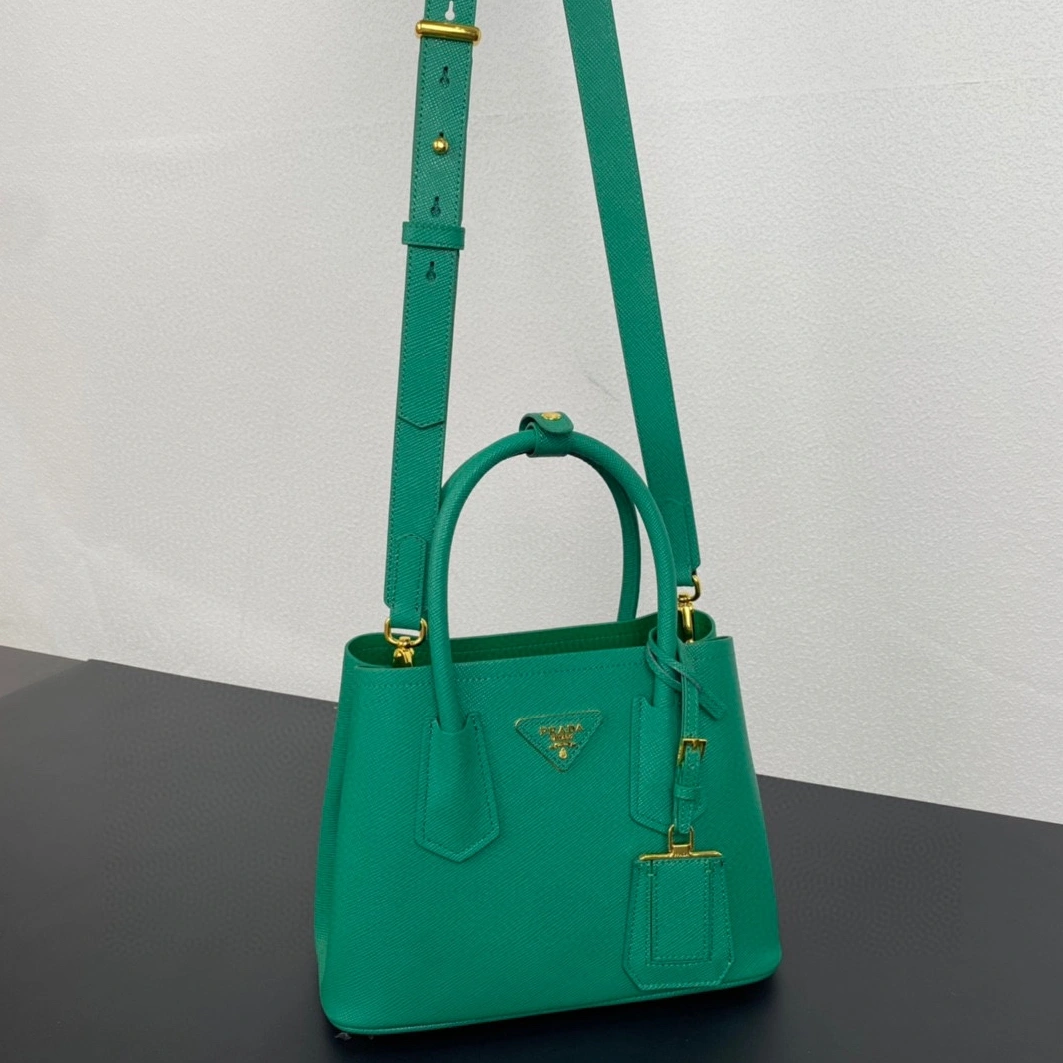 Modern 8623 Prada AAA Quality Handbags For Women