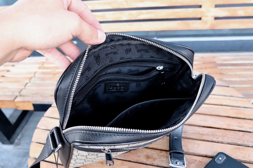 Modern 8671 Gucci AAA Man Messenger Bags