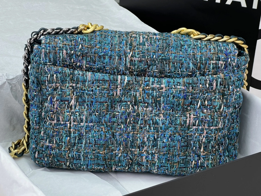 Modern 9109 Chanel AAA Quality Messenger Bags For Women