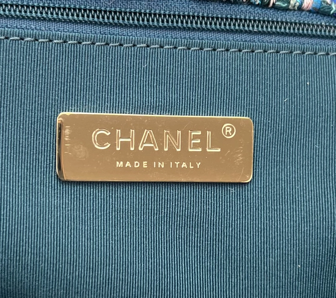 Modern 9109 Chanel AAA Quality Messenger Bags For Women