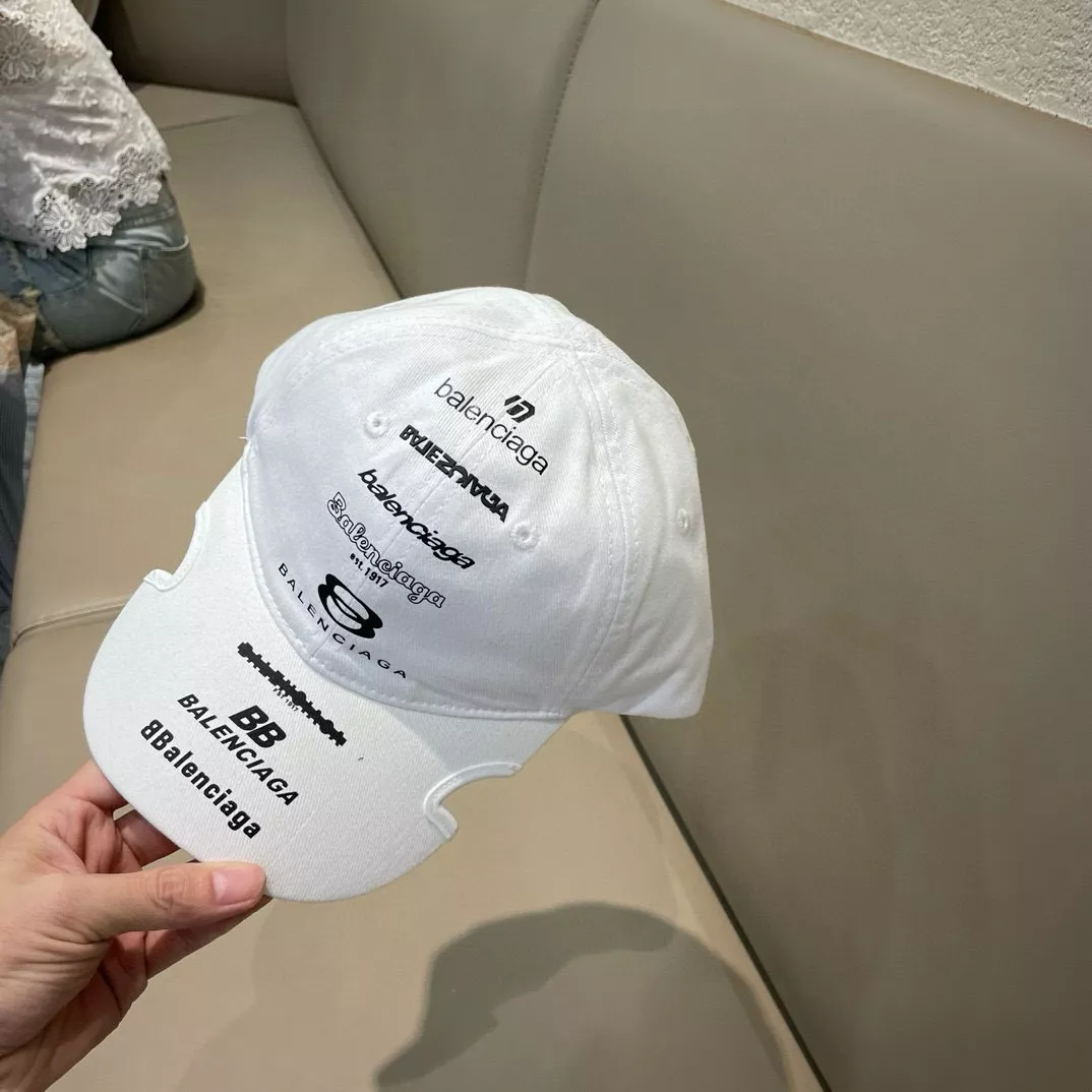 Modern 9110 Balenciaga Caps
