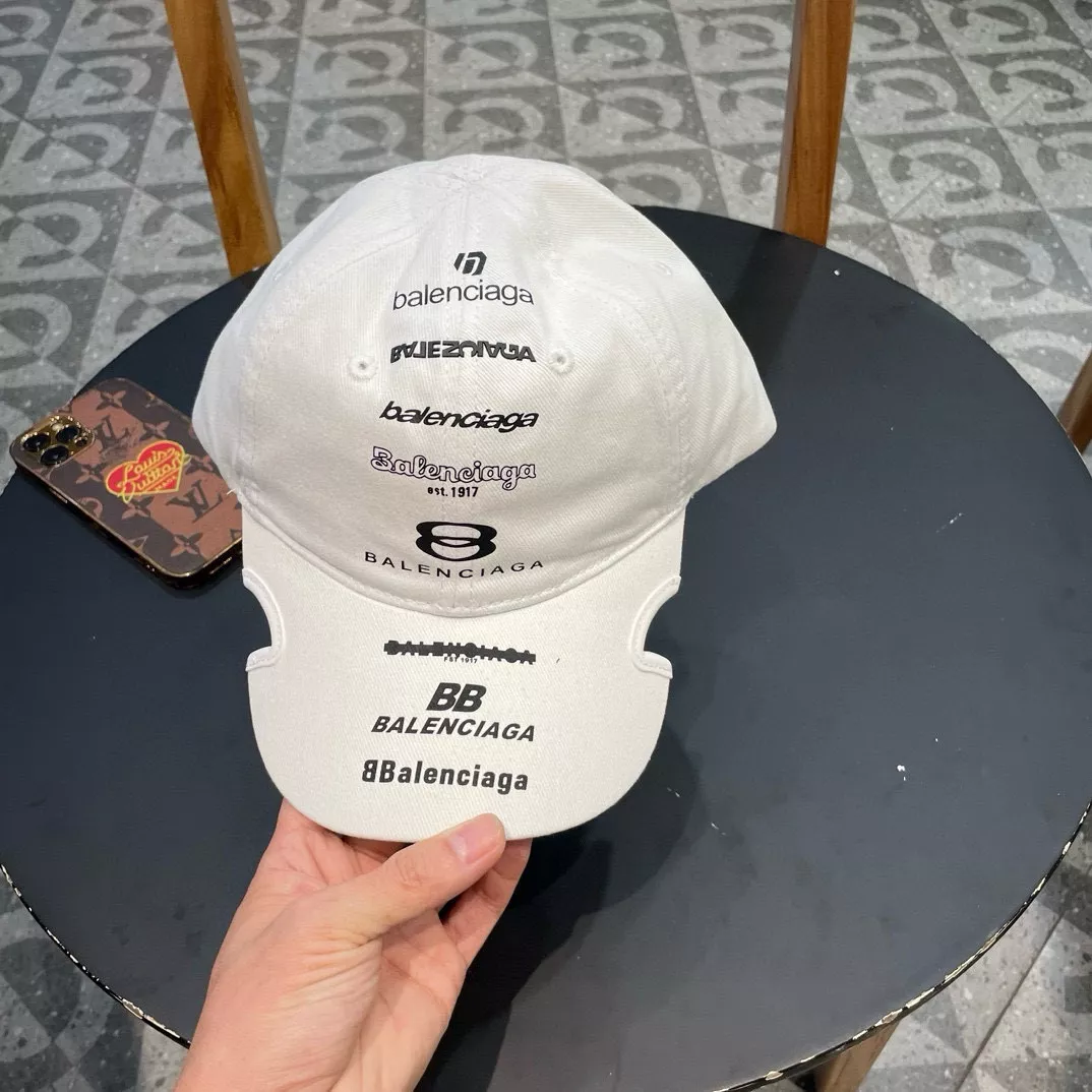 Modern 9110 Balenciaga Caps