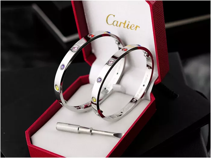 Modern 9205 Cartier bracelets