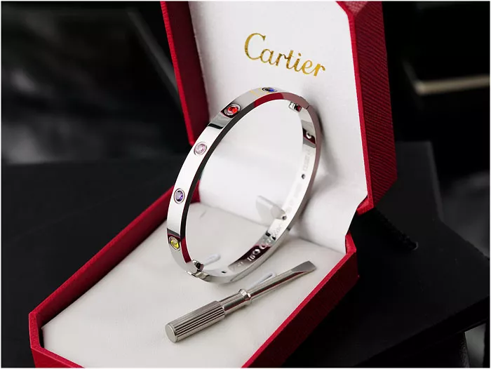 Modern 9205 Cartier bracelets