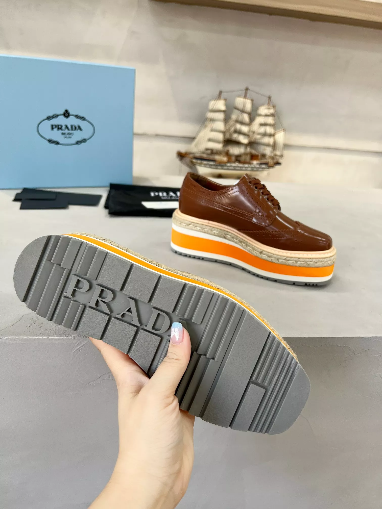 Modern 9330 Prada Casual Shoes For Women