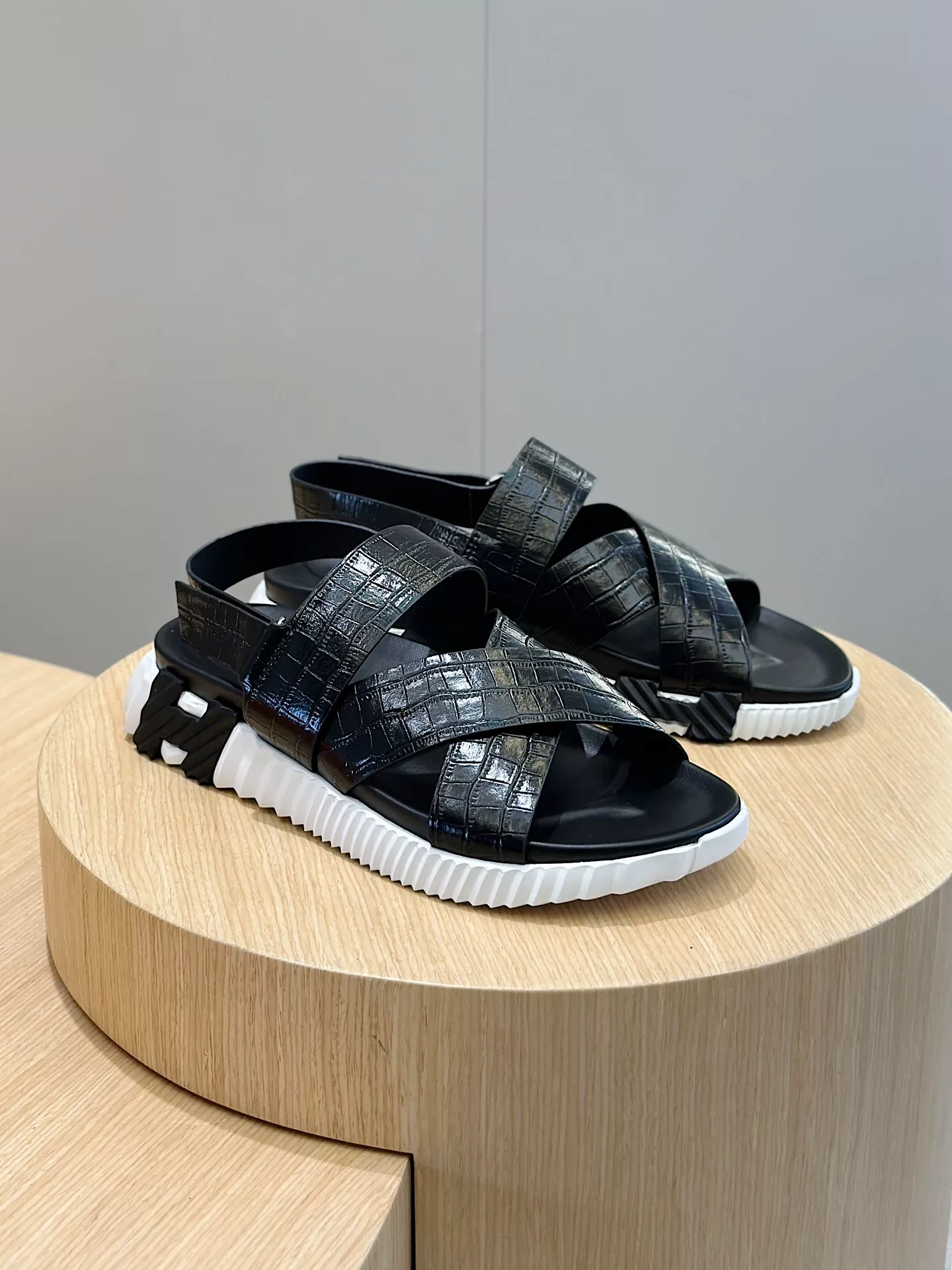 Modern 936 Hermes Sandal For Men