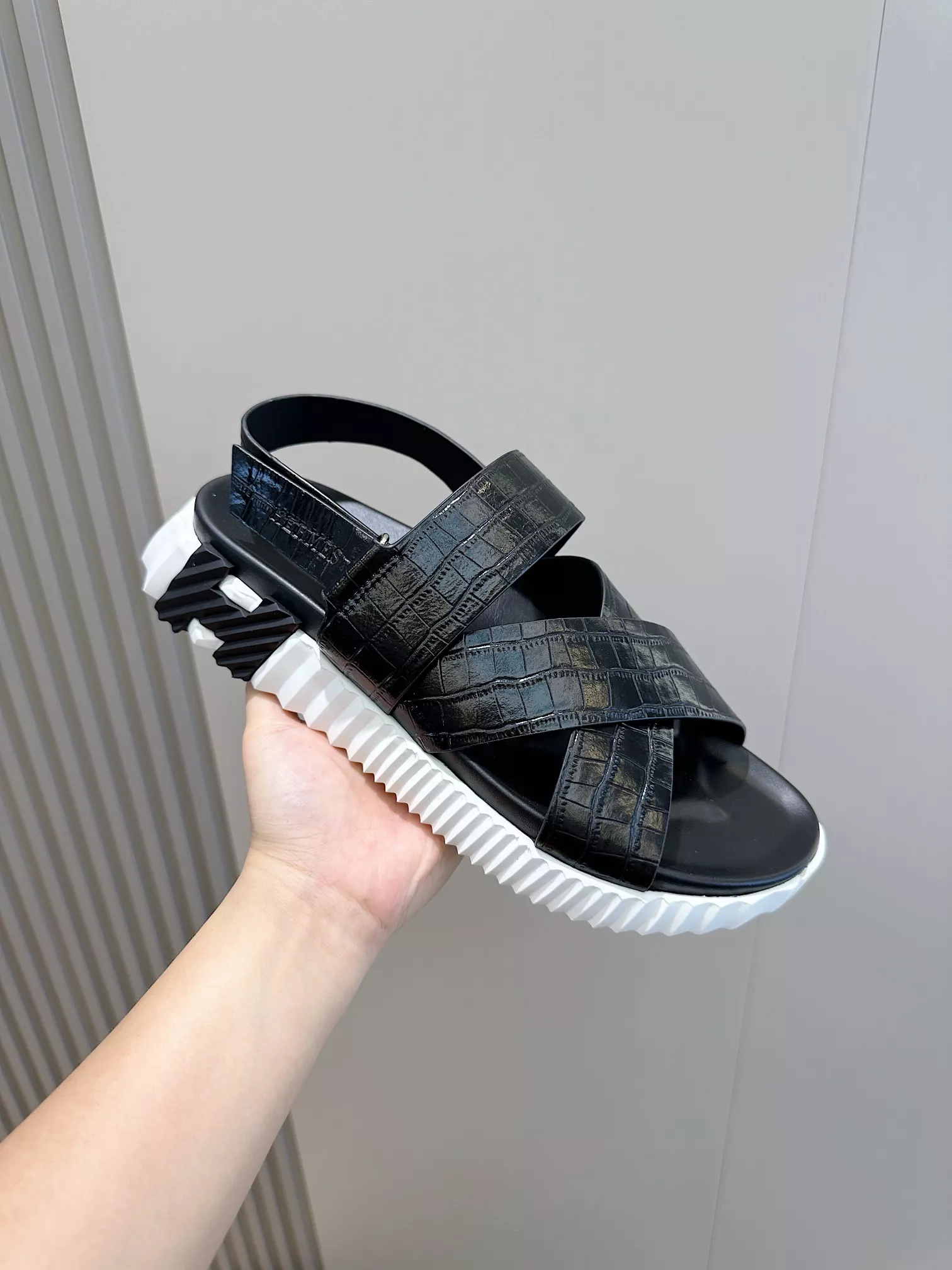 Modern 936 Hermes Sandal For Men