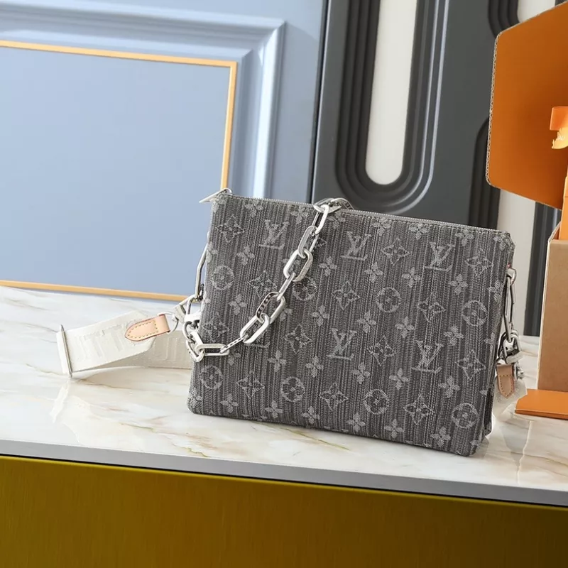 Modern 9675 Louis Vuitton Messenger Bags