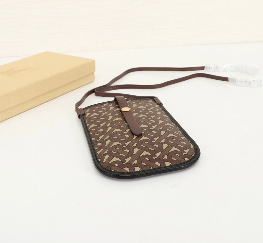 Modern 9717 Burberry AAA Quality Card Case